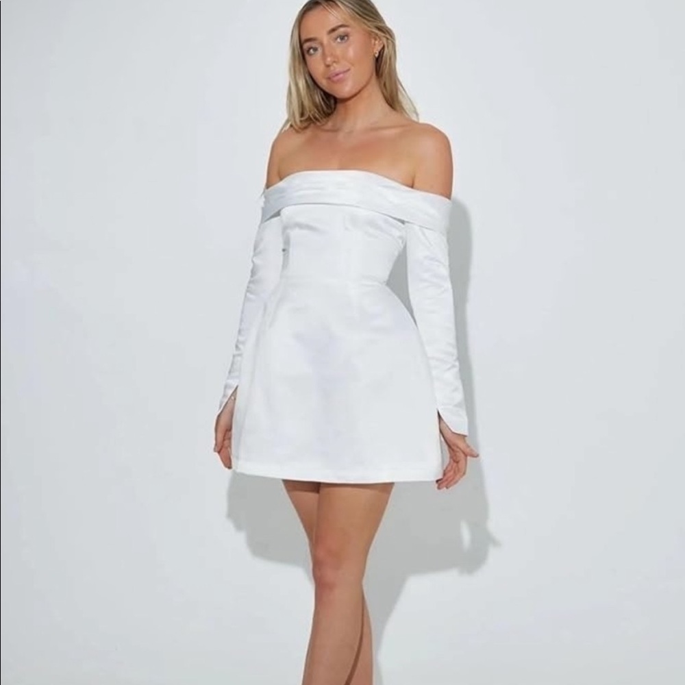 Odd Muse Off The Shoulder White Mini Dress